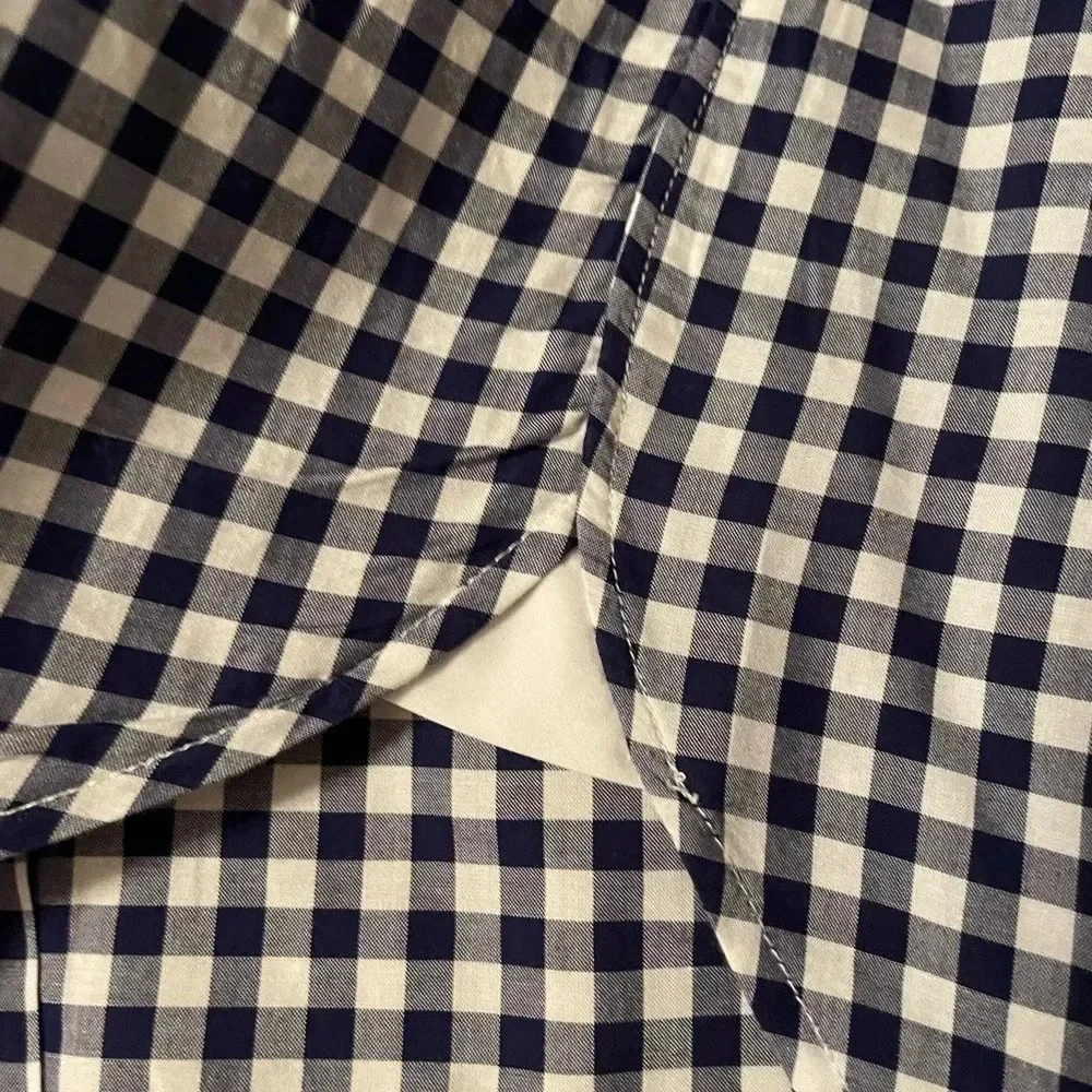 100% cotton J Crew Poplin Button up